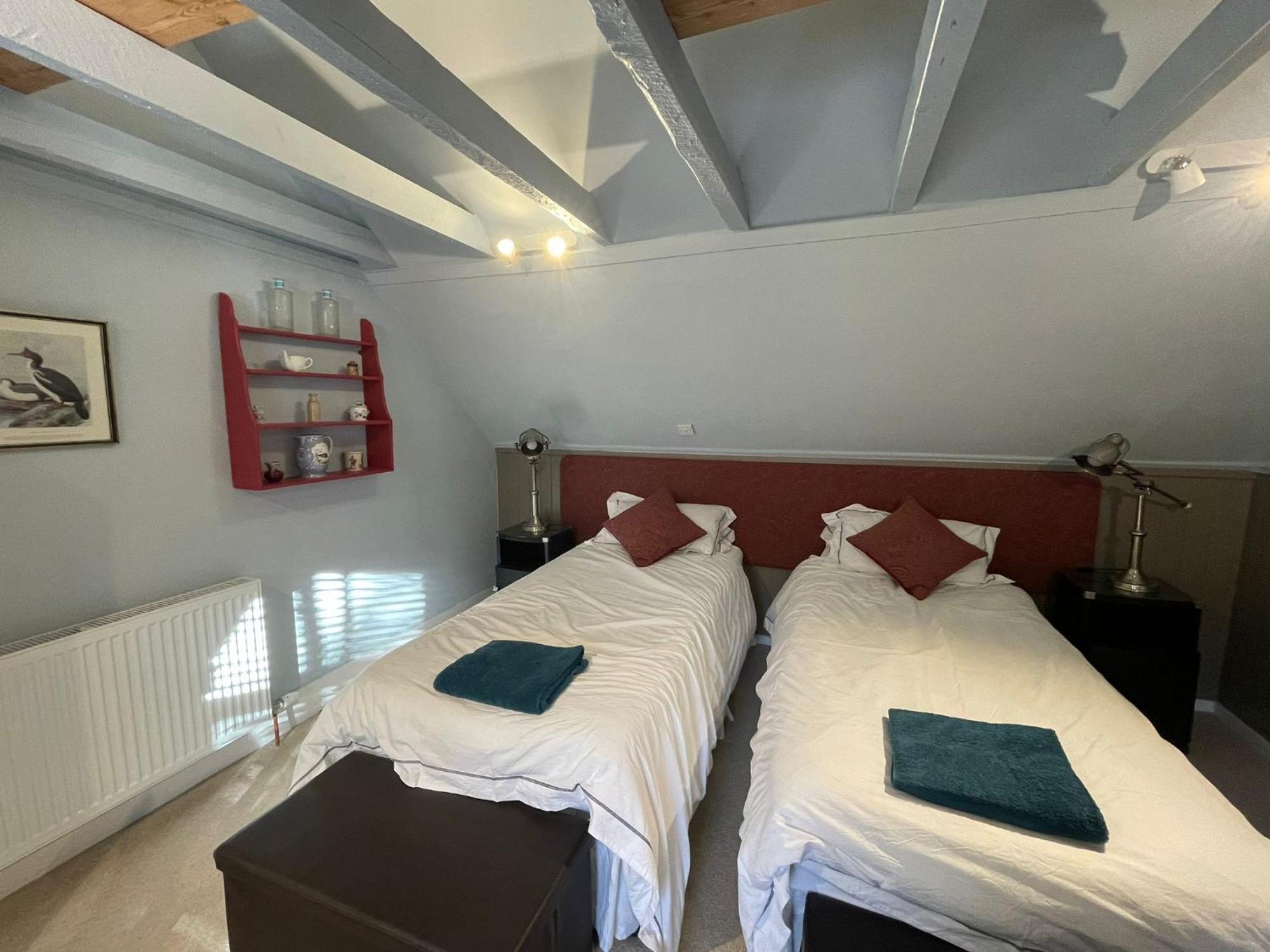 The Fiddichside Inn Аберлор Екстериор снимка